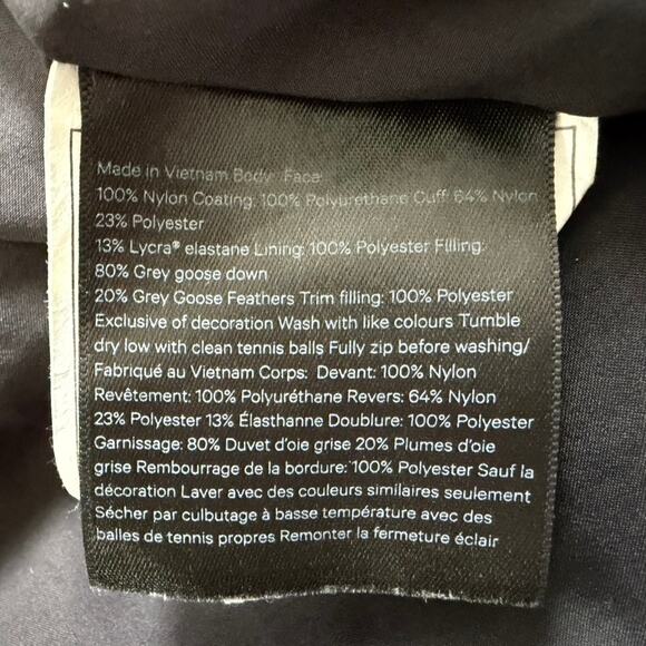 Lululemon Sleet Street Long Jacket Black Size 6 600-Fill Puffer Coat Winter Ski - Picture 8 of 10